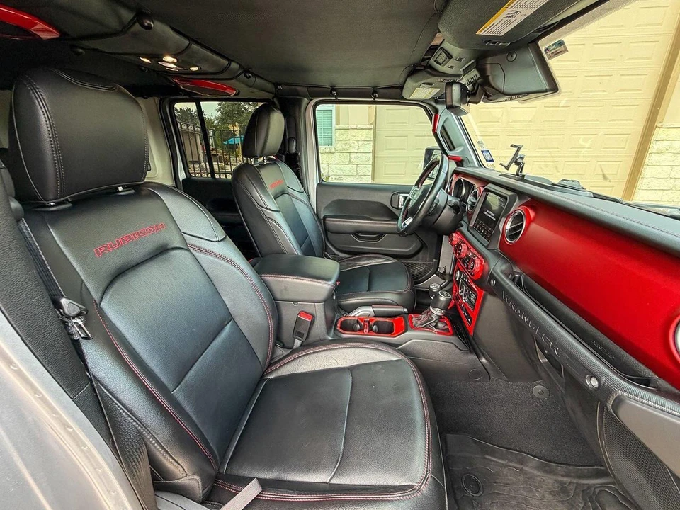 2020 Jeep JL Wrangler - Image 29 of 31