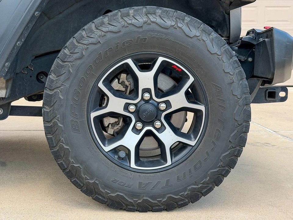 2020 Jeep JL Wrangler - Image 21 of 31
