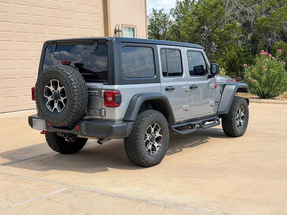 2020 Jeep JL Wrangler - Image 6 of 31
