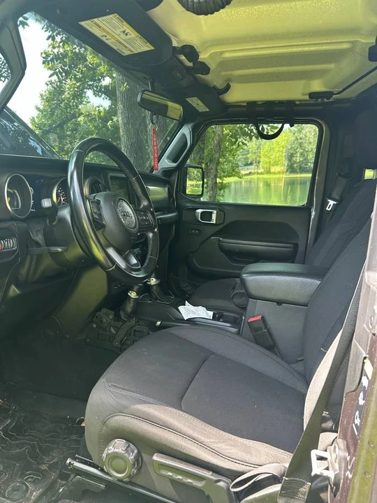 2020 Jeep JL Wrangler - Image 7 of 8