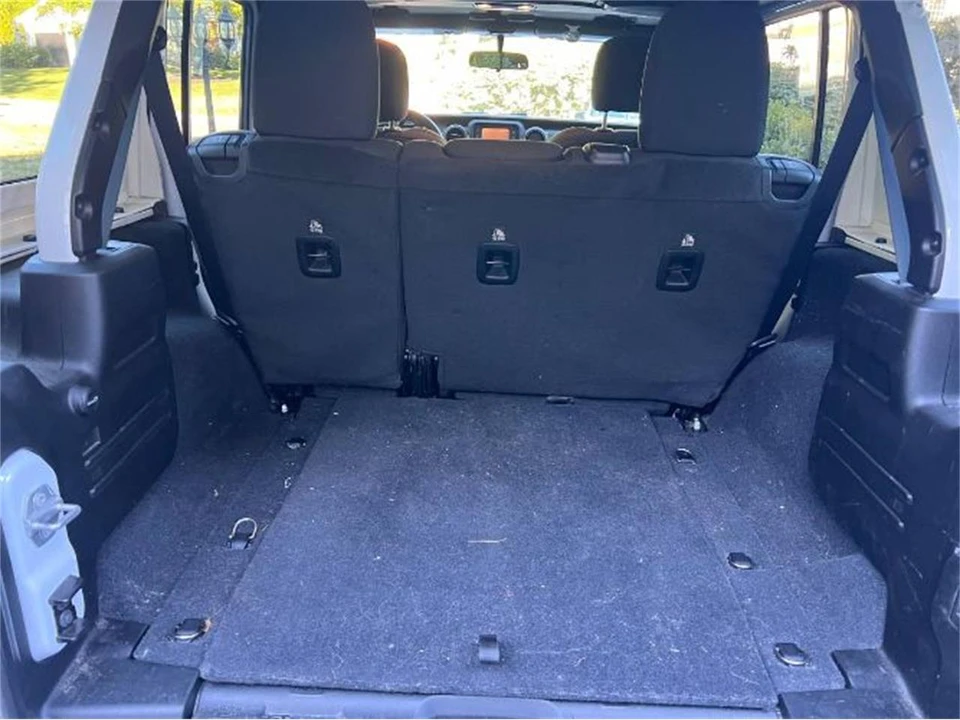 2020 Jeep JL Wrangler - Image 3 of 9