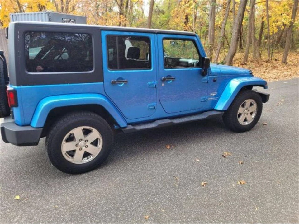 2020 Jeep JL Wrangler - Image 5 of 13
