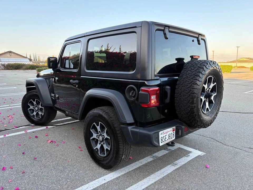 2020 Jeep JL Wrangler - Image 4 of 15
