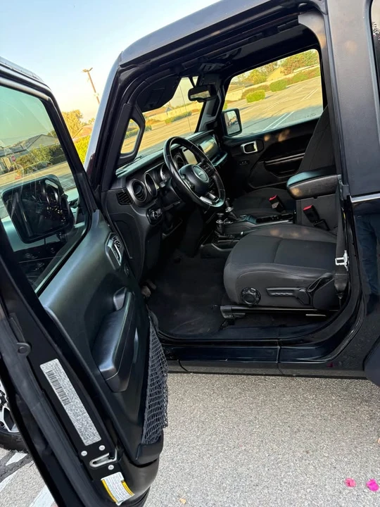 2020 Jeep JL Wrangler - Image 13 of 15