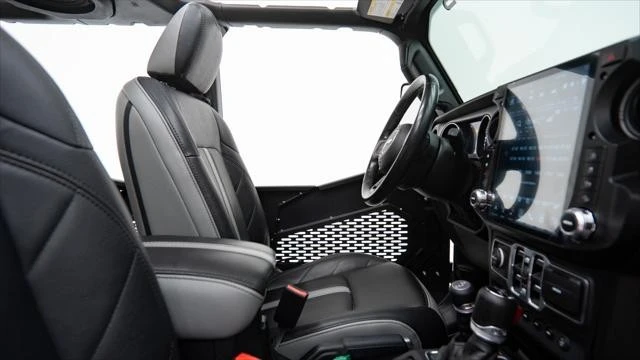 2020 Jeep JL Wrangler - Image 19 of 21