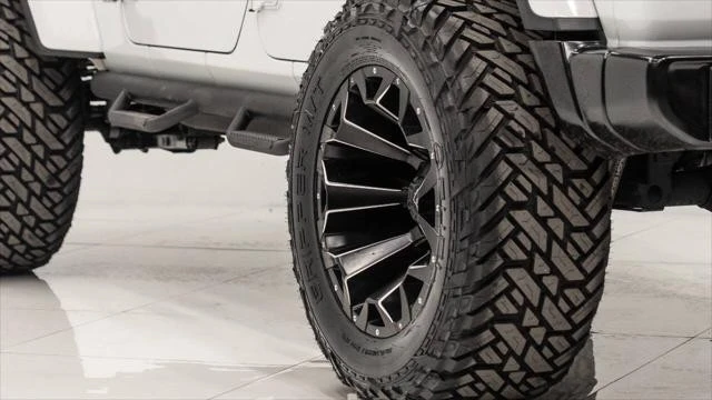 2020 Jeep JL Wrangler - Image 9 of 23