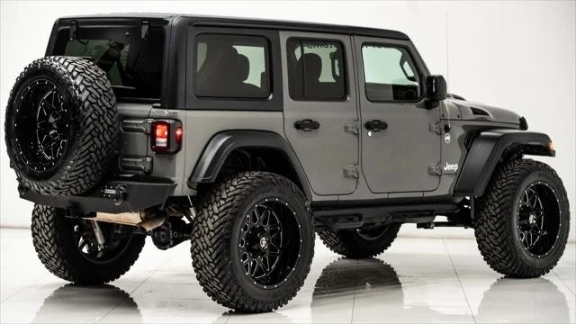 2020 Jeep JL Wrangler - Image 16 of 21