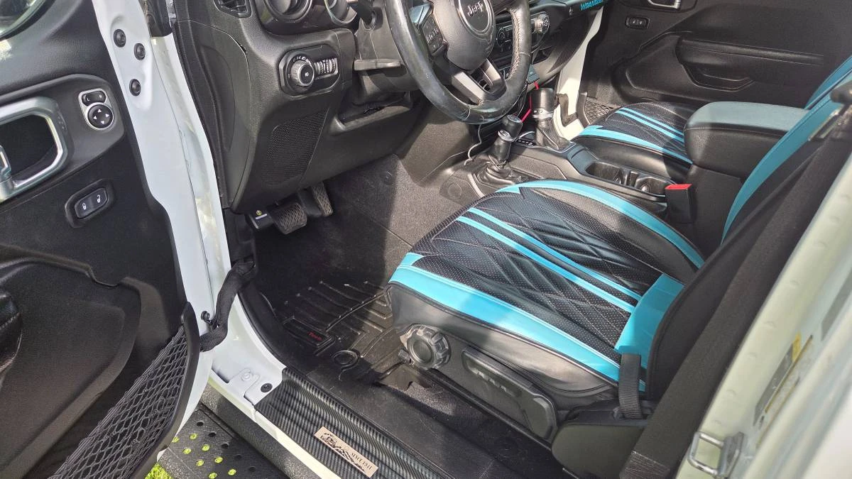 2020 Jeep JL Wrangler - Image 6 of 10