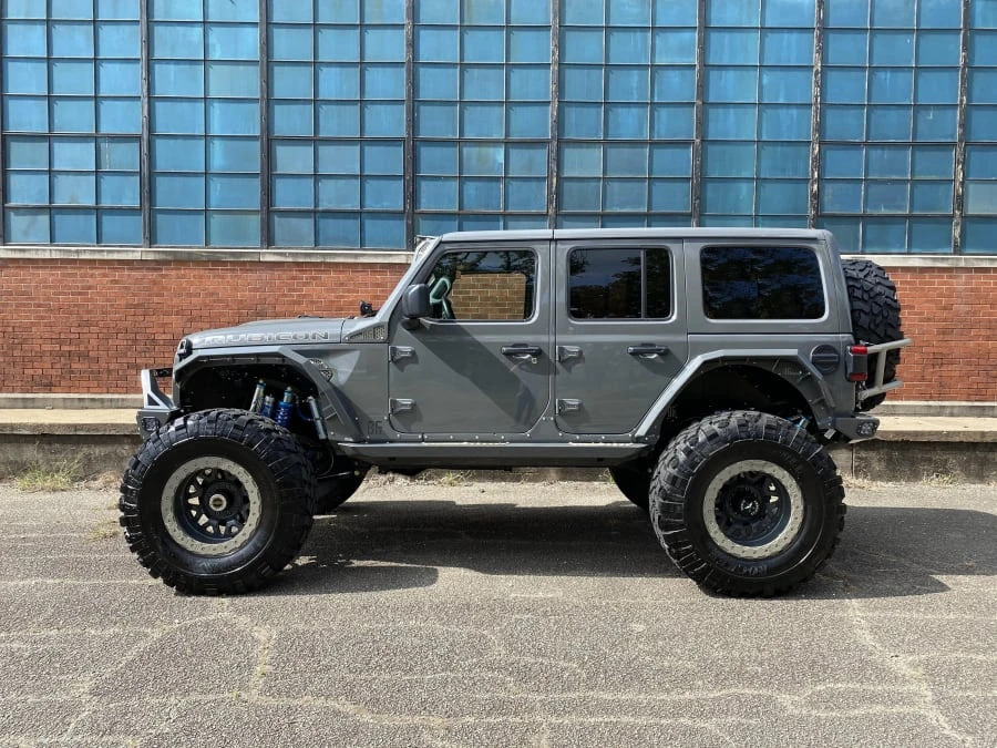 2020 Jeep JL Wrangler - Image 2 of 15