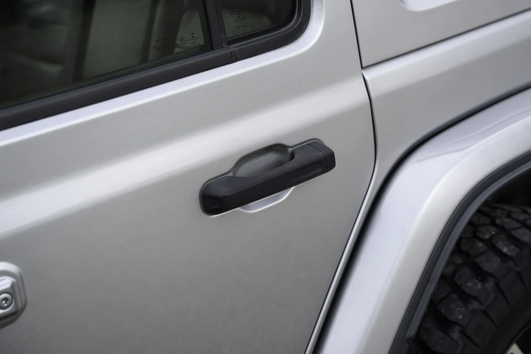 2020 Jeep JL Wrangler - Image 28 of 31
