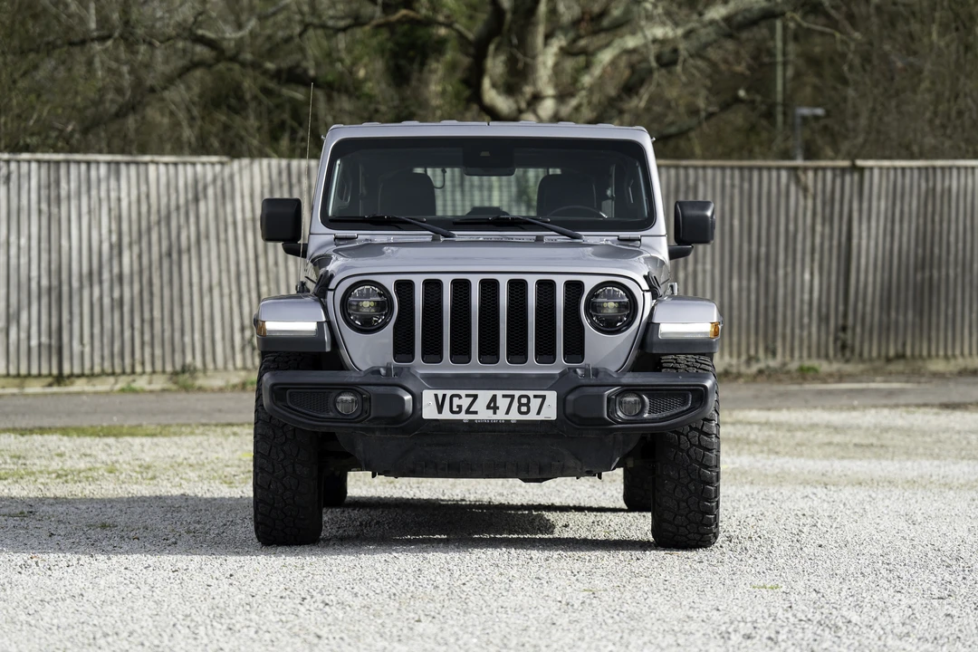 2020 Jeep JL Wrangler - Image 2 of 31