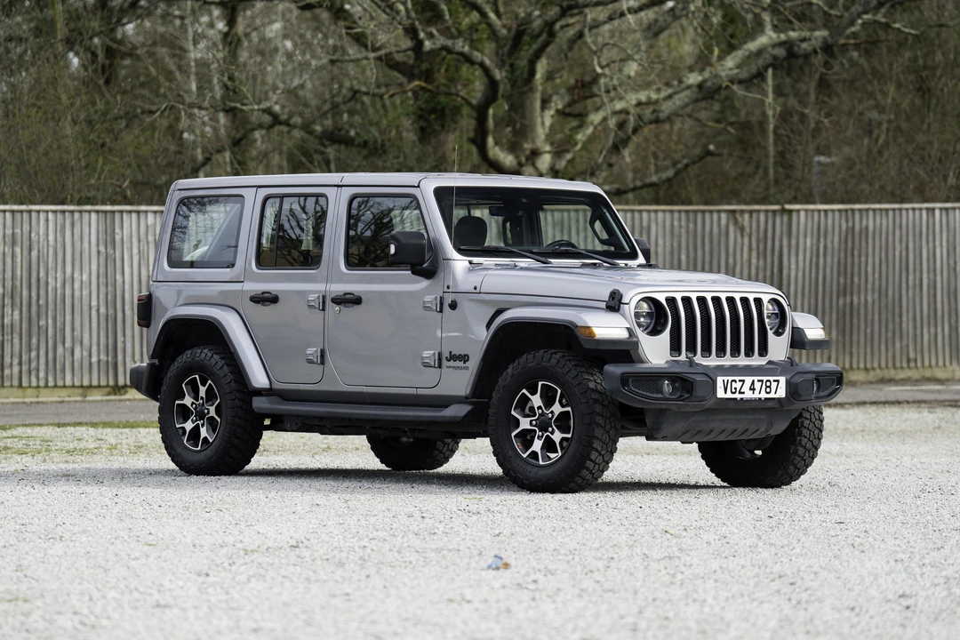 2020 Jeep JL Wrangler - Image 9 of 31