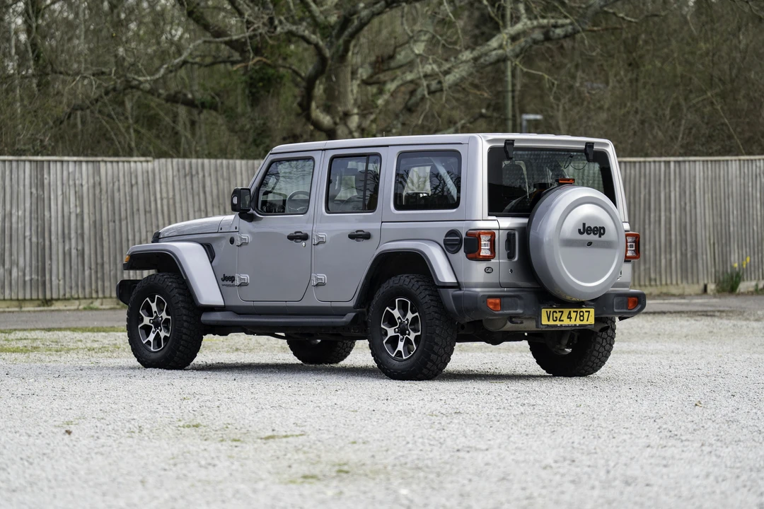 2020 Jeep JL Wrangler - Image 5 of 31