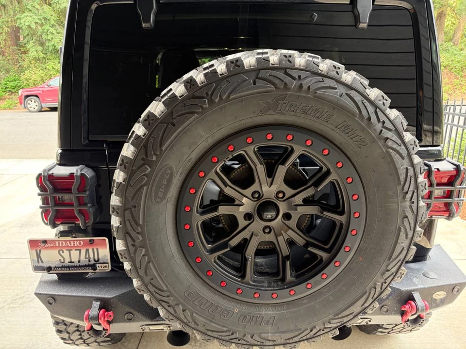 2020 Jeep JL Wrangler - Image 9 of 17