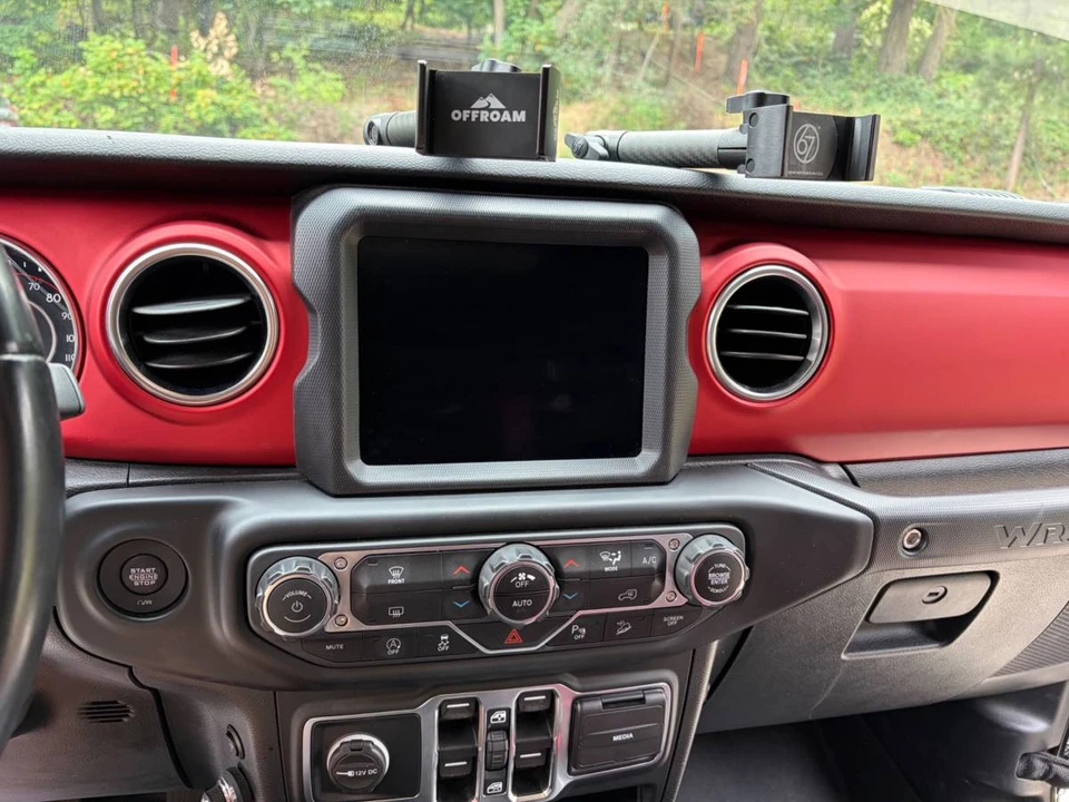 2020 Jeep JL Wrangler - Image 10 of 17