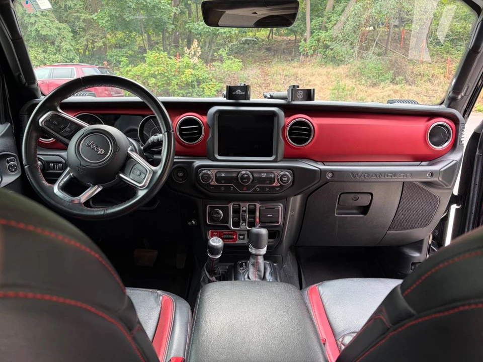 2020 Jeep JL Wrangler - Image 13 of 17