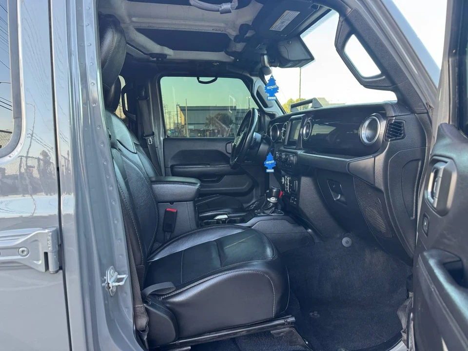 2020 Jeep JL Wrangler - Image 6 of 15