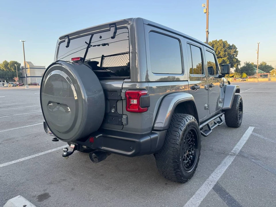2020 Jeep JL Wrangler - Image 3 of 15