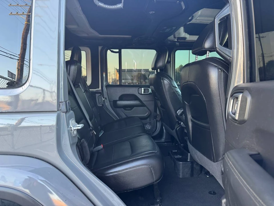 2020 Jeep JL Wrangler - Image 7 of 15