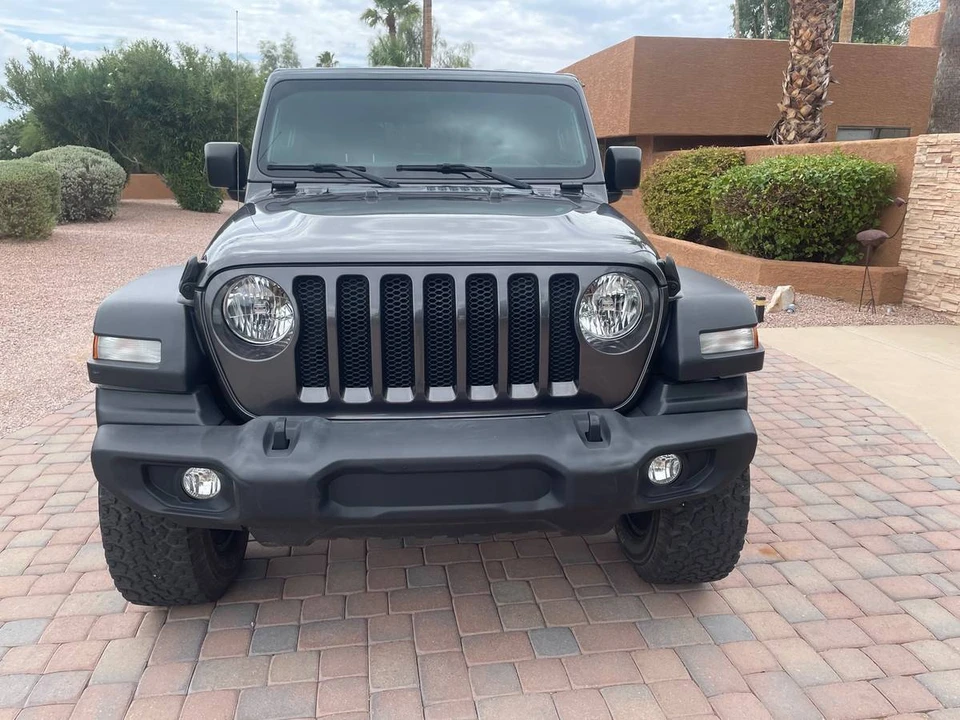 2020 Jeep JL Wrangler - Image 7 of 18