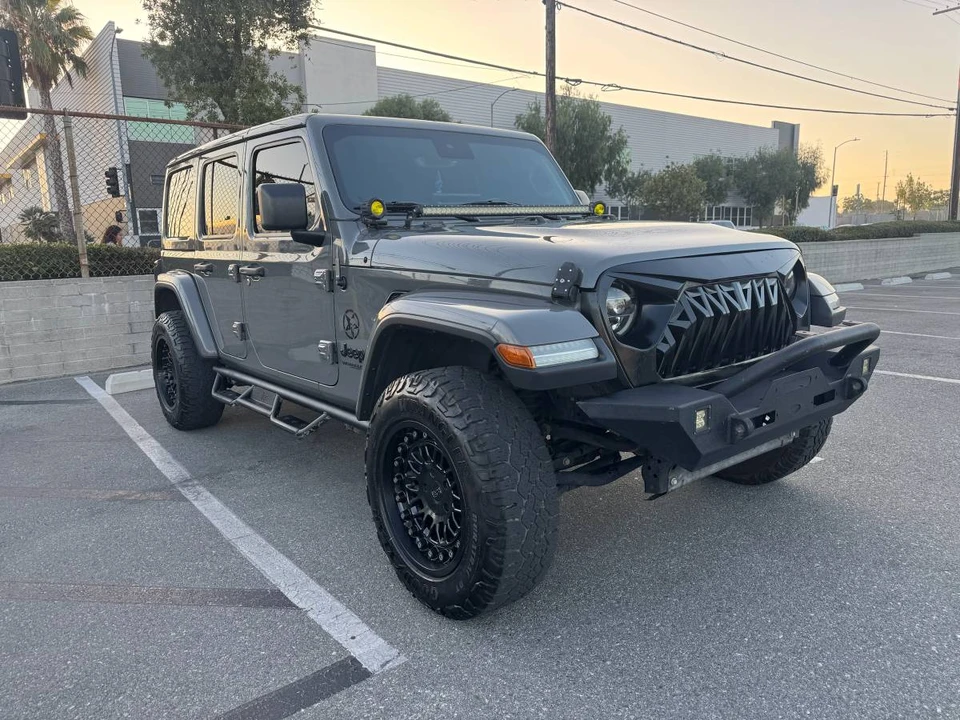 2020 Jeep JL Wrangler - Image 2 of 15