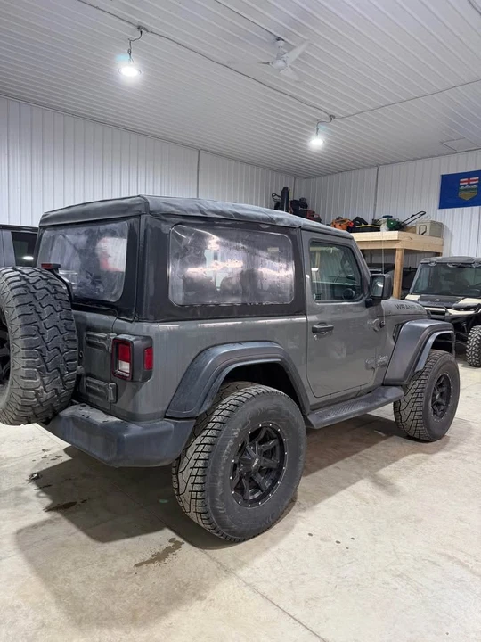 2020 Jeep JL Wrangler - Image 4 of 9
