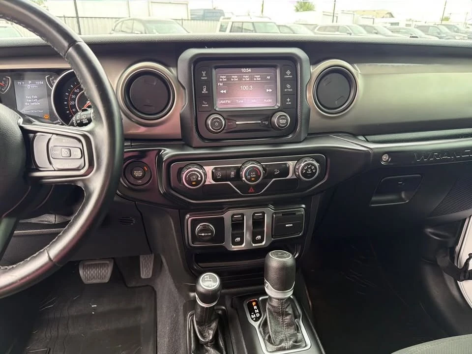 2020 Jeep JL Wrangler - Image 17 of 20