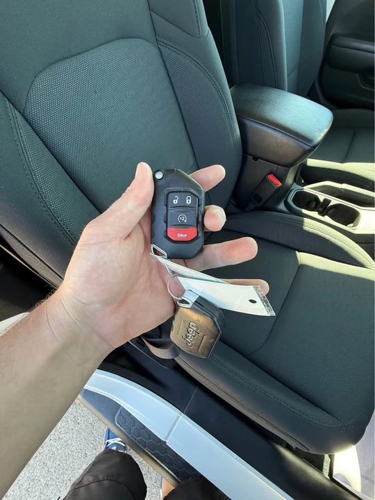 2020 Jeep JL Wrangler - Image 18 of 20