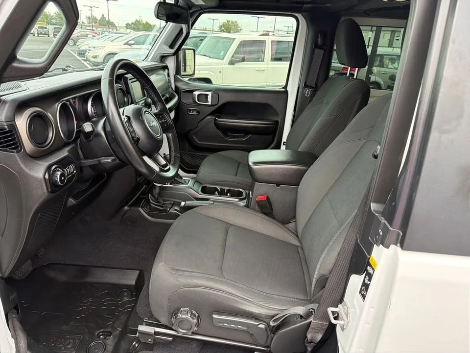 2020 Jeep JL Wrangler - Image 9 of 20