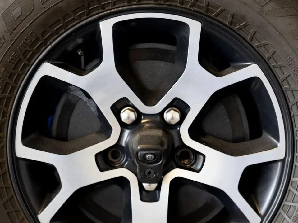 2020 Jeep JL Wrangler - Image 7 of 20