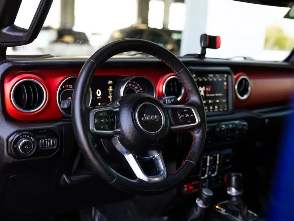 2020 Jeep JL Wrangler - Image 13 of 20