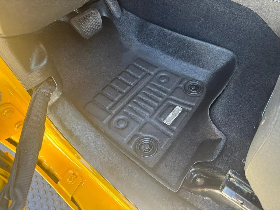 2020 Jeep JL Wrangler - Image 11 of 20