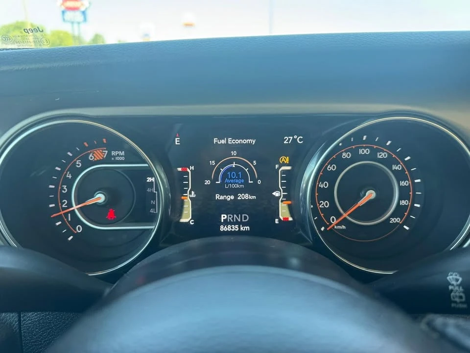 2020 Jeep JL Wrangler - Image 13 of 20