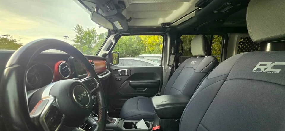 2020 Jeep JL Wrangler - Image 7 of 14