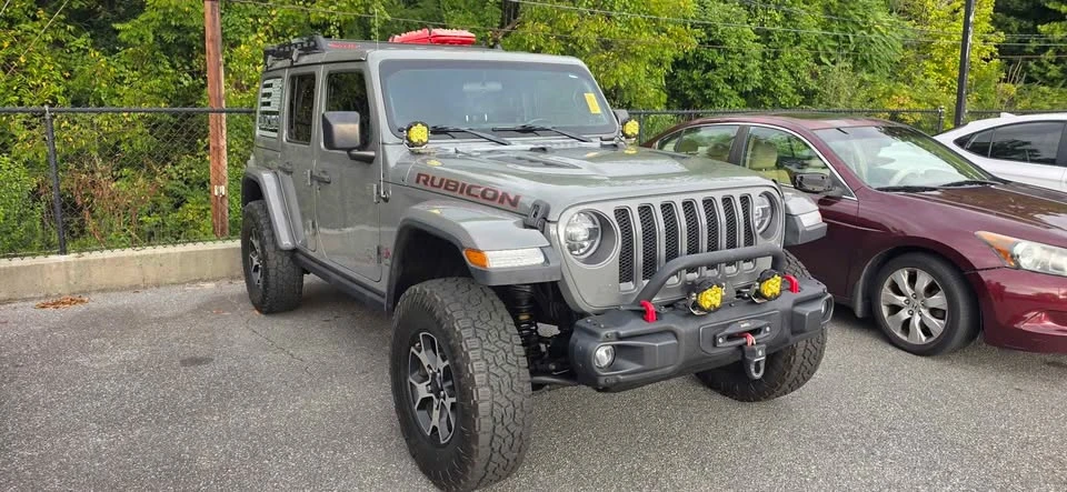 2020 Jeep JL Wrangler - Image 2 of 14