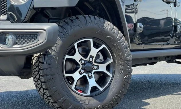 2020 Jeep JL Wrangler - Image 2 of 20