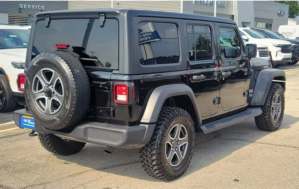 2020 Jeep JL Wrangler - Image 5 of 20