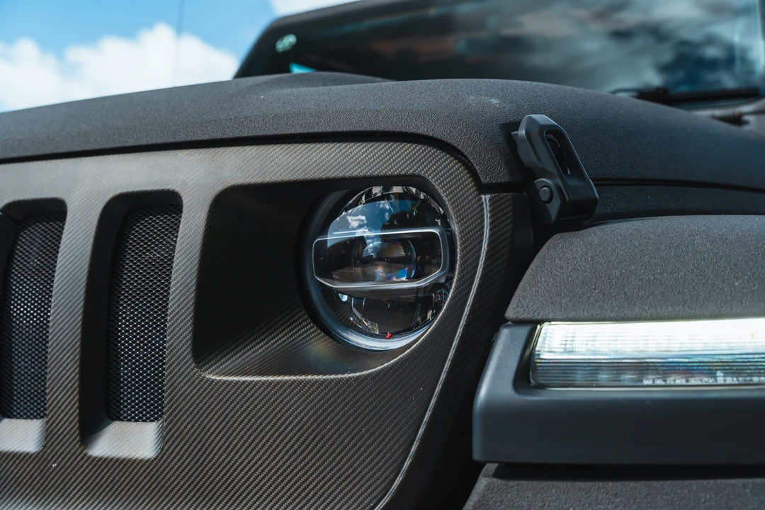 2020 Jeep JL Wrangler - Image 24 of 31