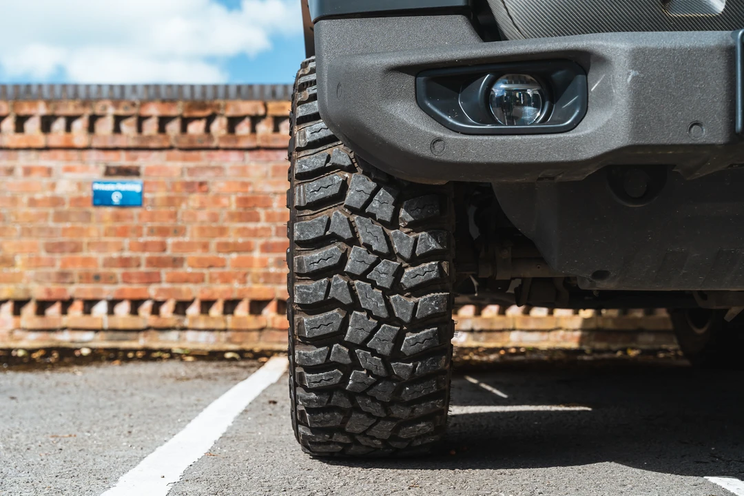 2020 Jeep JL Wrangler - Image 20 of 31