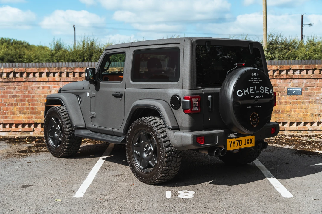 2020 Jeep JL Wrangler - Image 14 of 31