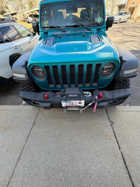 2020 Jeep JL Wrangler - Image 3 of 8