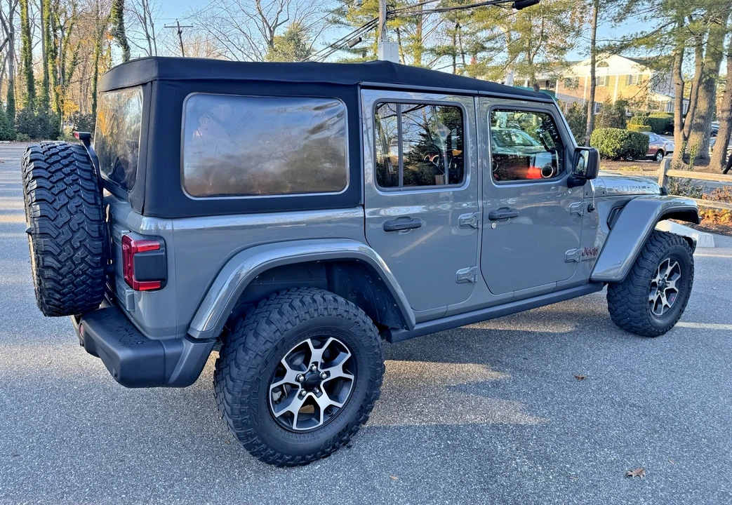 2020 Jeep JL Wrangler - Image 18 of 21