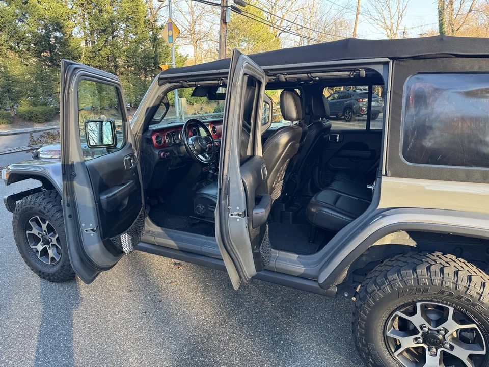 2020 Jeep JL Wrangler - Image 14 of 15