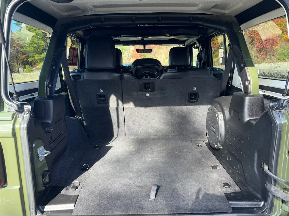 2020 Jeep JL Wrangler - Image 12 of 21