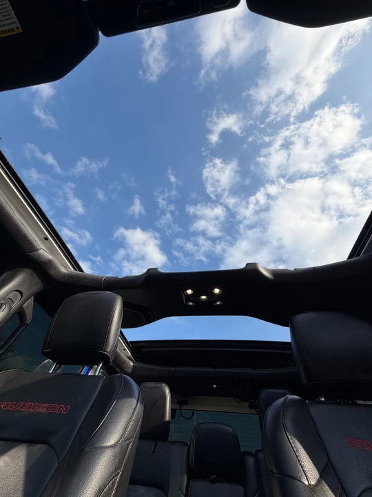 2020 Jeep JL Wrangler - Image 9 of 21