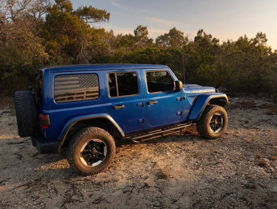 2020 Jeep JL Wrangler - Image 3 of 21