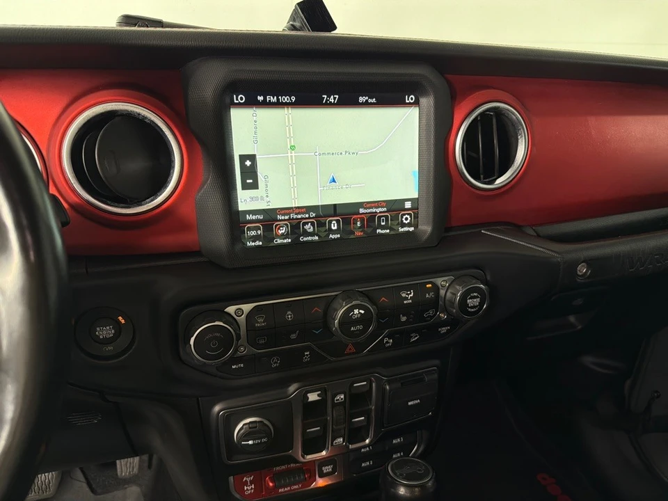 2020 Jeep JL Wrangler - Image 17 of 28