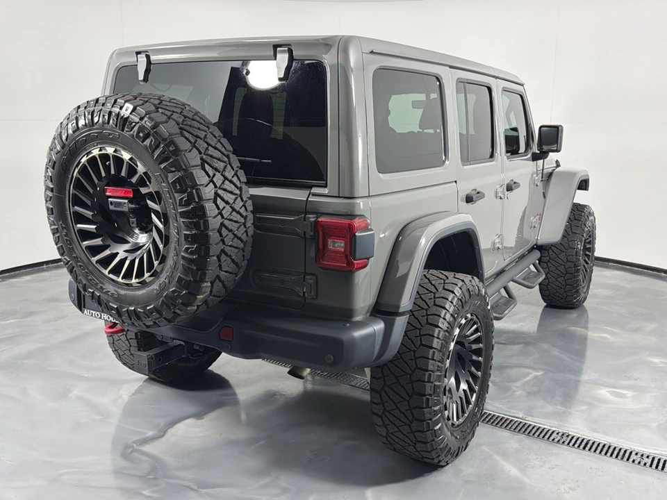 2020 Jeep JL Wrangler - Image 5 of 28