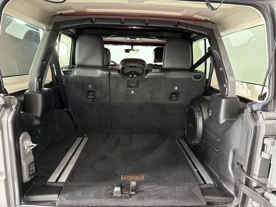 2020 Jeep JL Wrangler - Image 21 of 28