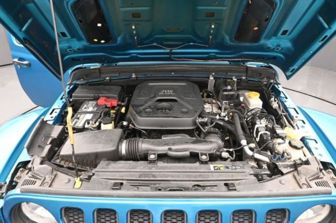2020 Jeep JL Wrangler - Image 10 of 24
